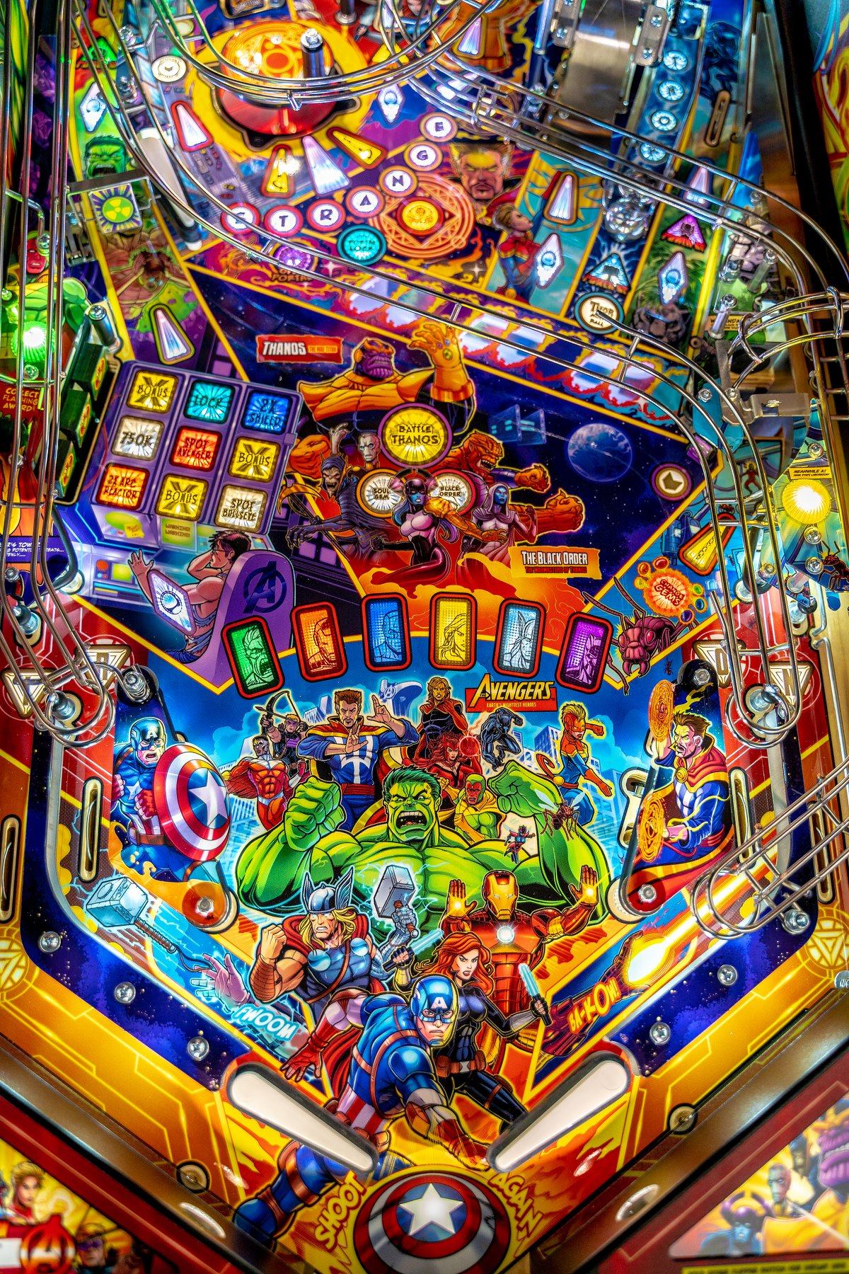 Avengers: Infinity Quest (Premium) Pinball Machine