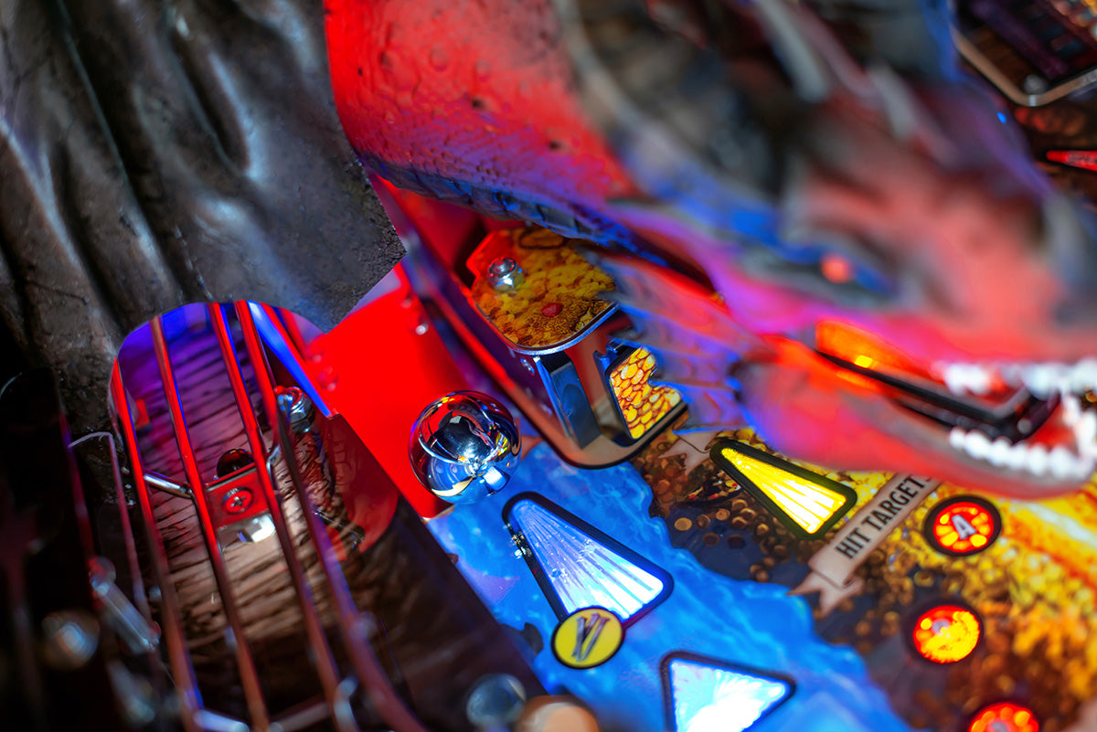 Dungeons & Dragons, The Tyrant's Eye (Pro) Pinball Machine (PRE-ORDER DEPOSIT)