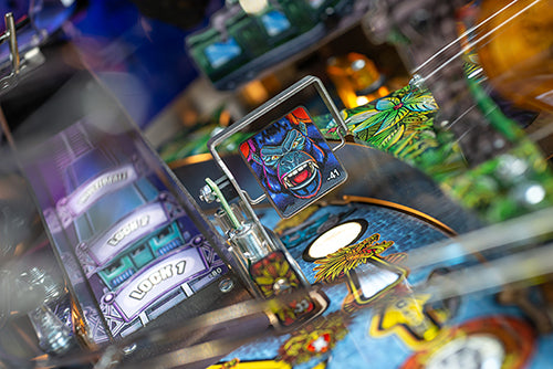 King Kong: Myth of Terror Island (Pro) Pinball Machine / PRE-ORDER