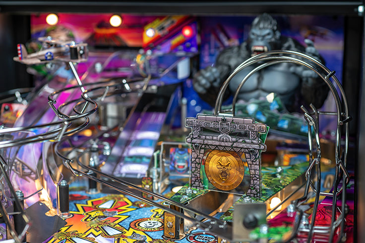 King Kong: Myth of Terror Island (Pro) Pinball Machine / PRE-ORDER