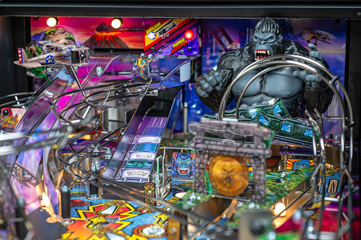 King Kong: Myth of Terror Island (Pro) Pinball Machine / PRE-ORDER