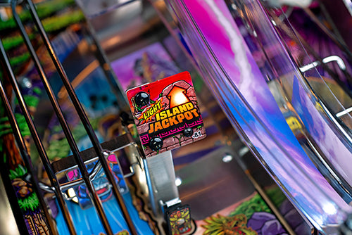 King Kong: Myth of Terror Island (Premium) Pinball Machine / PRE-ORDER DEPOSIT