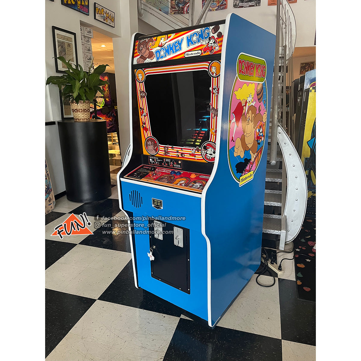 Donkey Kong Arcade Game (Classic)