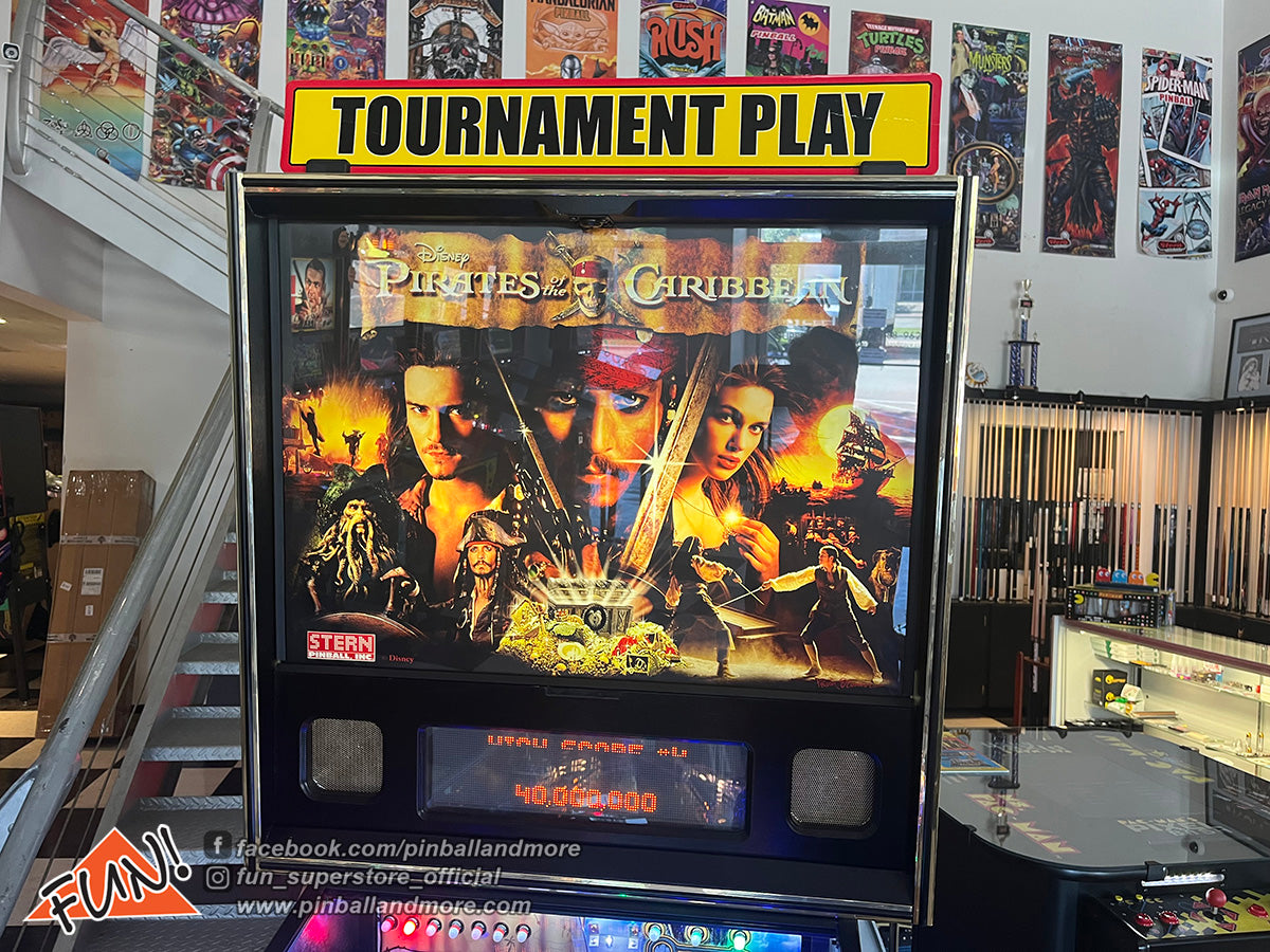 Pirates of the Caribbean Pinball Machine - HUO