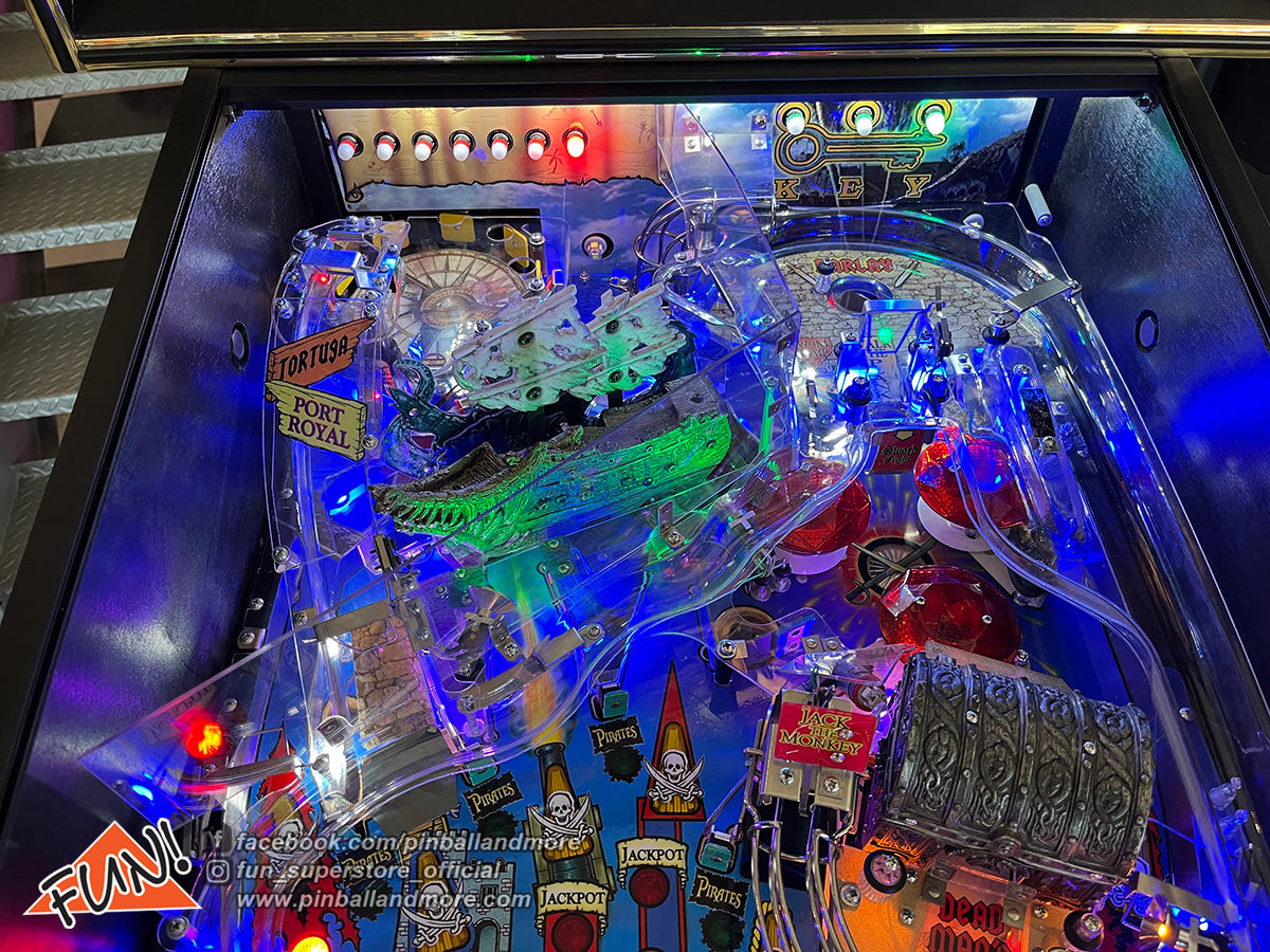 Pirates of the Caribbean Pinball Machine - HUO