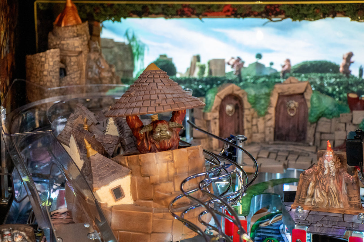 Labyrinth Pinball Machine (Pre-Order)