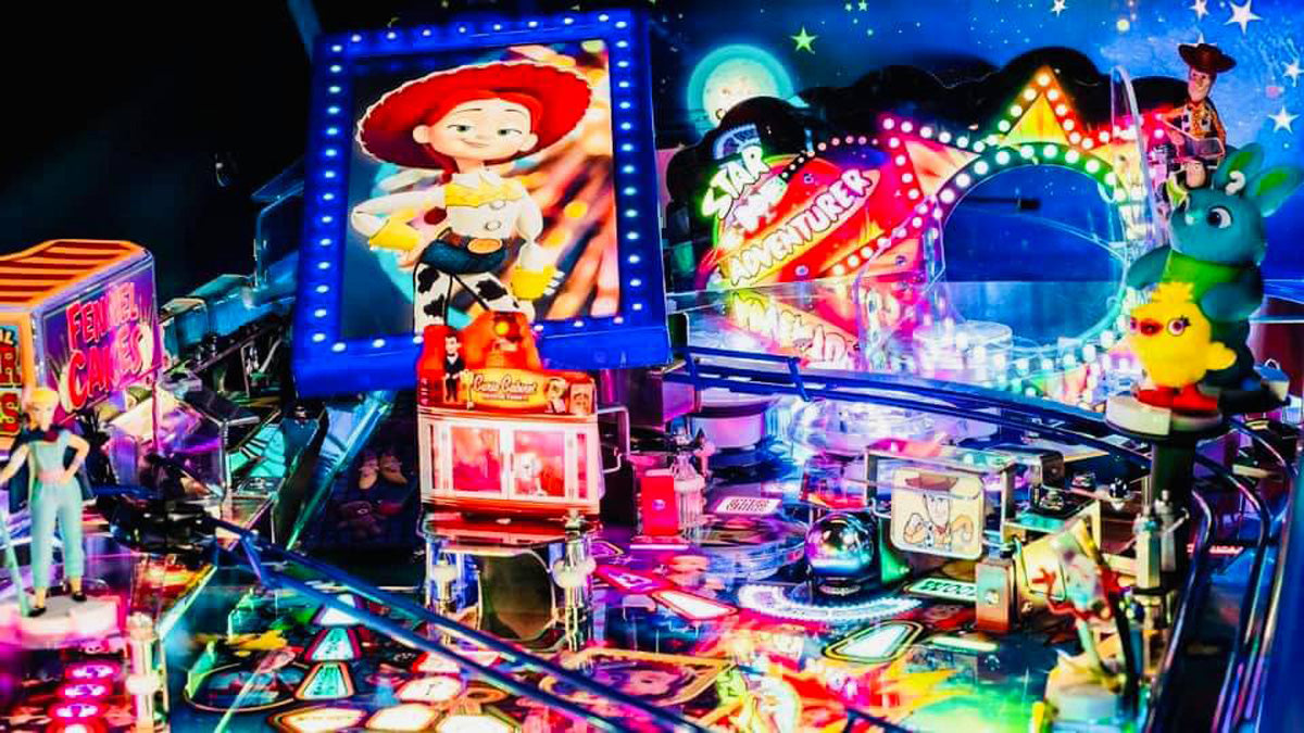 Toy Story 4 (Limited Edition) Pinball Machine - NEW