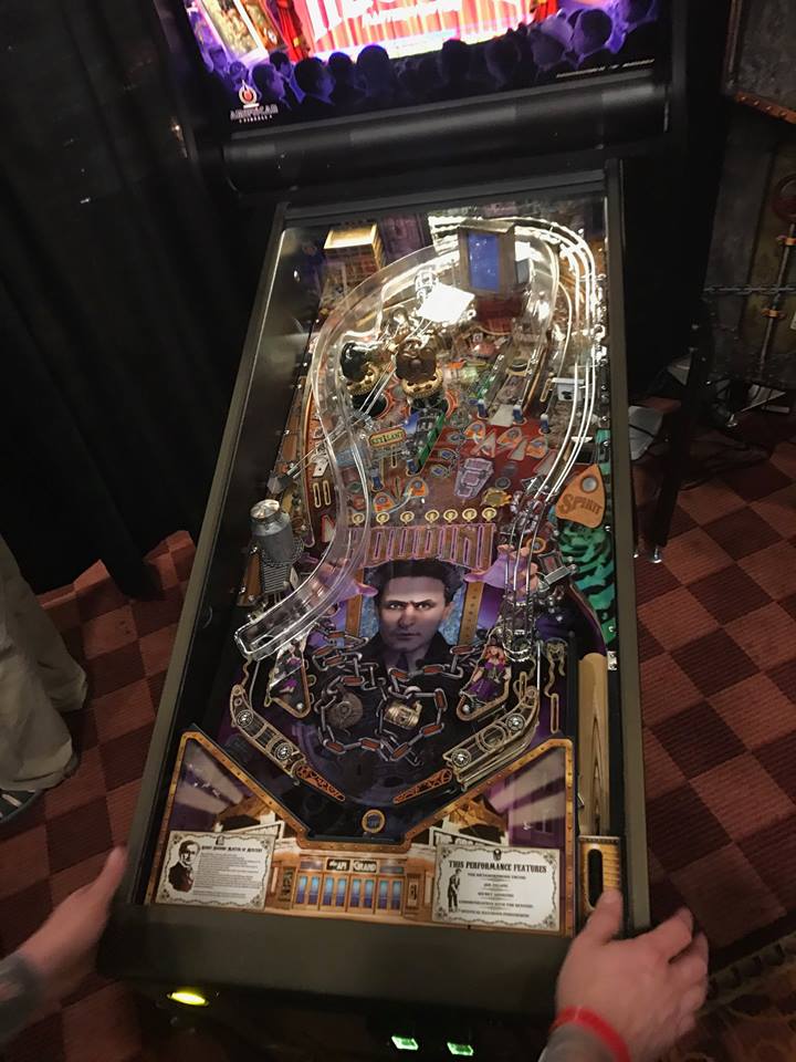 Houdini: Master of Mystery (Deluxe Edition) Pinball Machine  - NEW