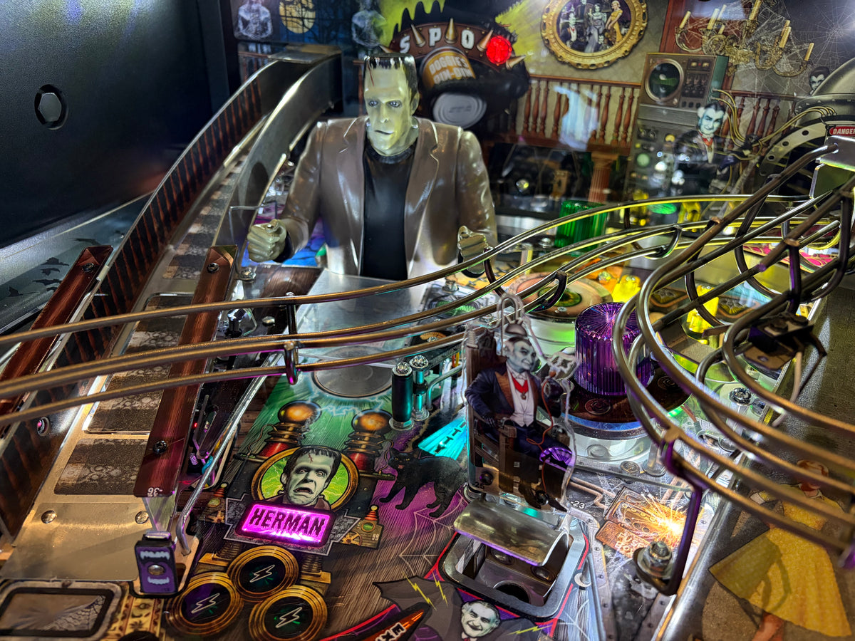 The Munsters (Pro) Pinball Machine