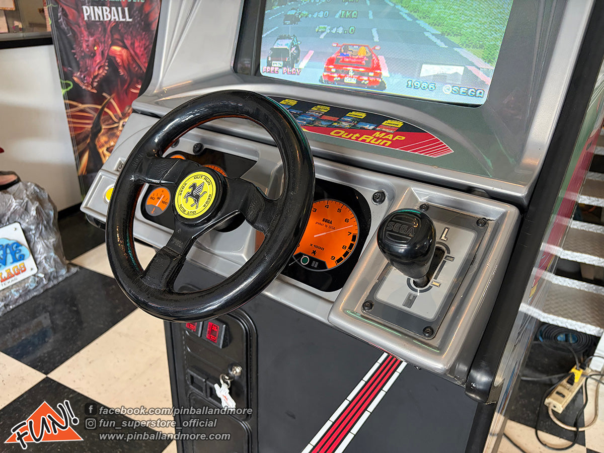 Out Run - Classic Racing Arcade Game - RESTORED