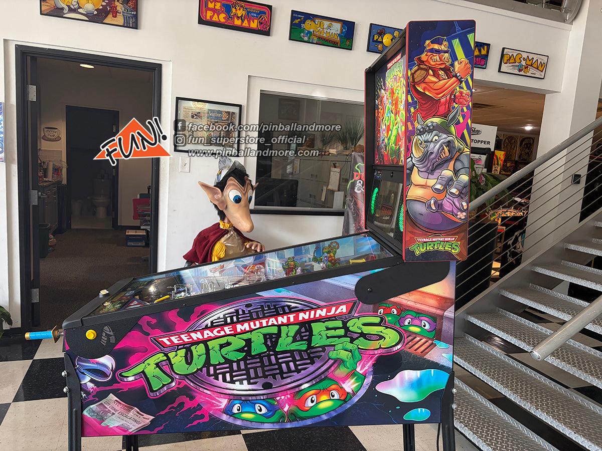 Teenage Mutant Ninja Turtles (Premium) Pinball Machine w/extras!