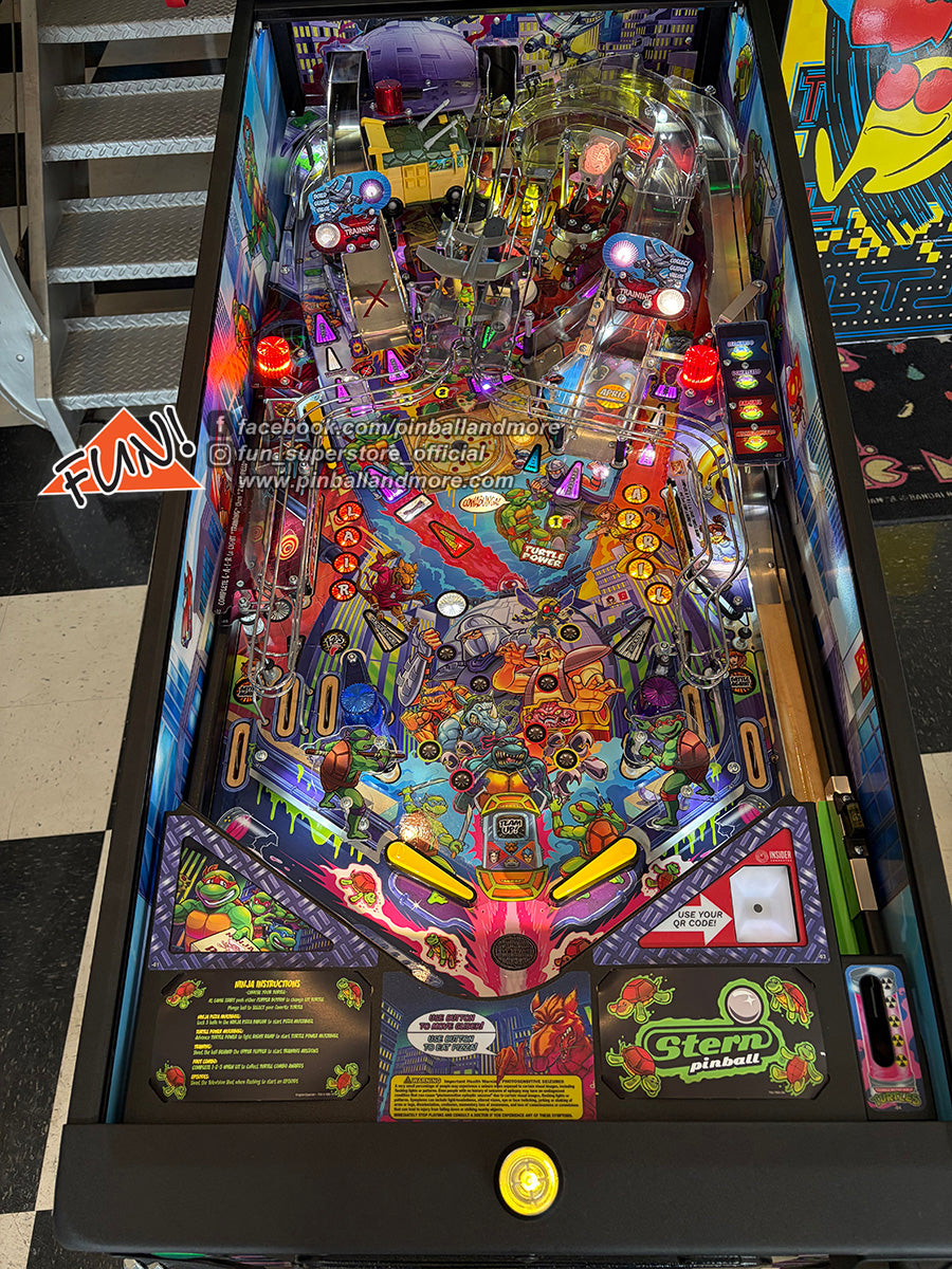 Teenage Mutant Ninja Turtles (Premium) Pinball Machine w/extras!