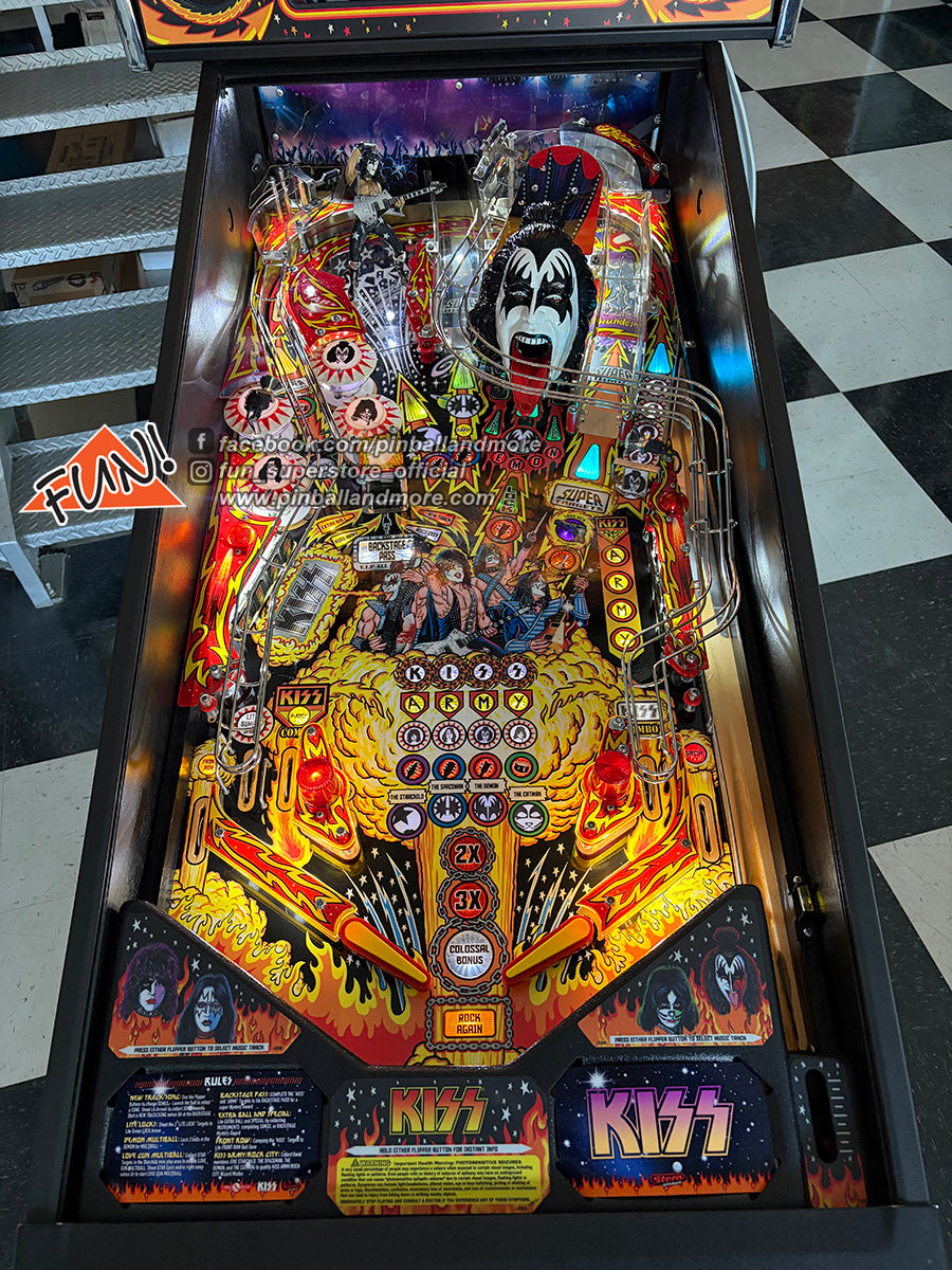 KISS (Pro) Pinball Machine w/extras!
