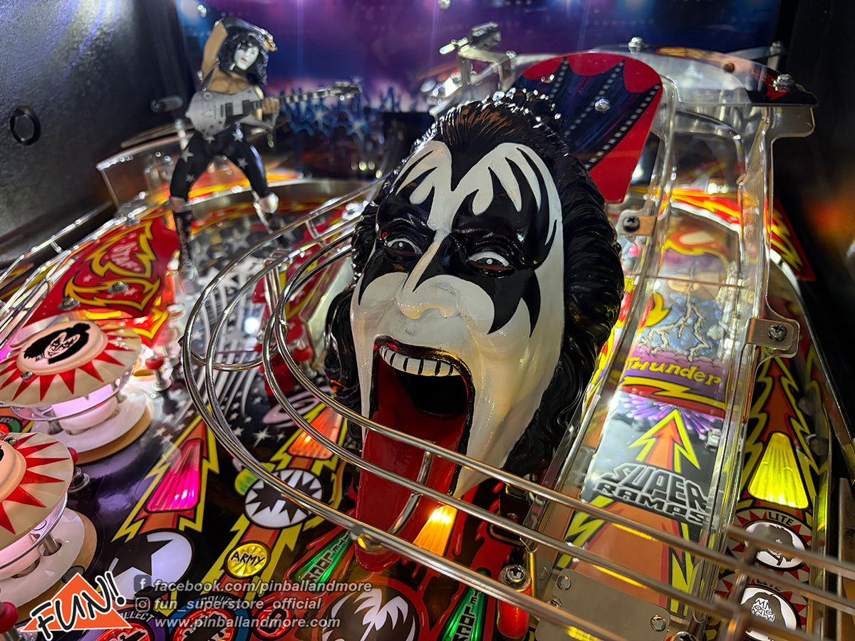 KISS (Pro) Pinball Machine w/extras!