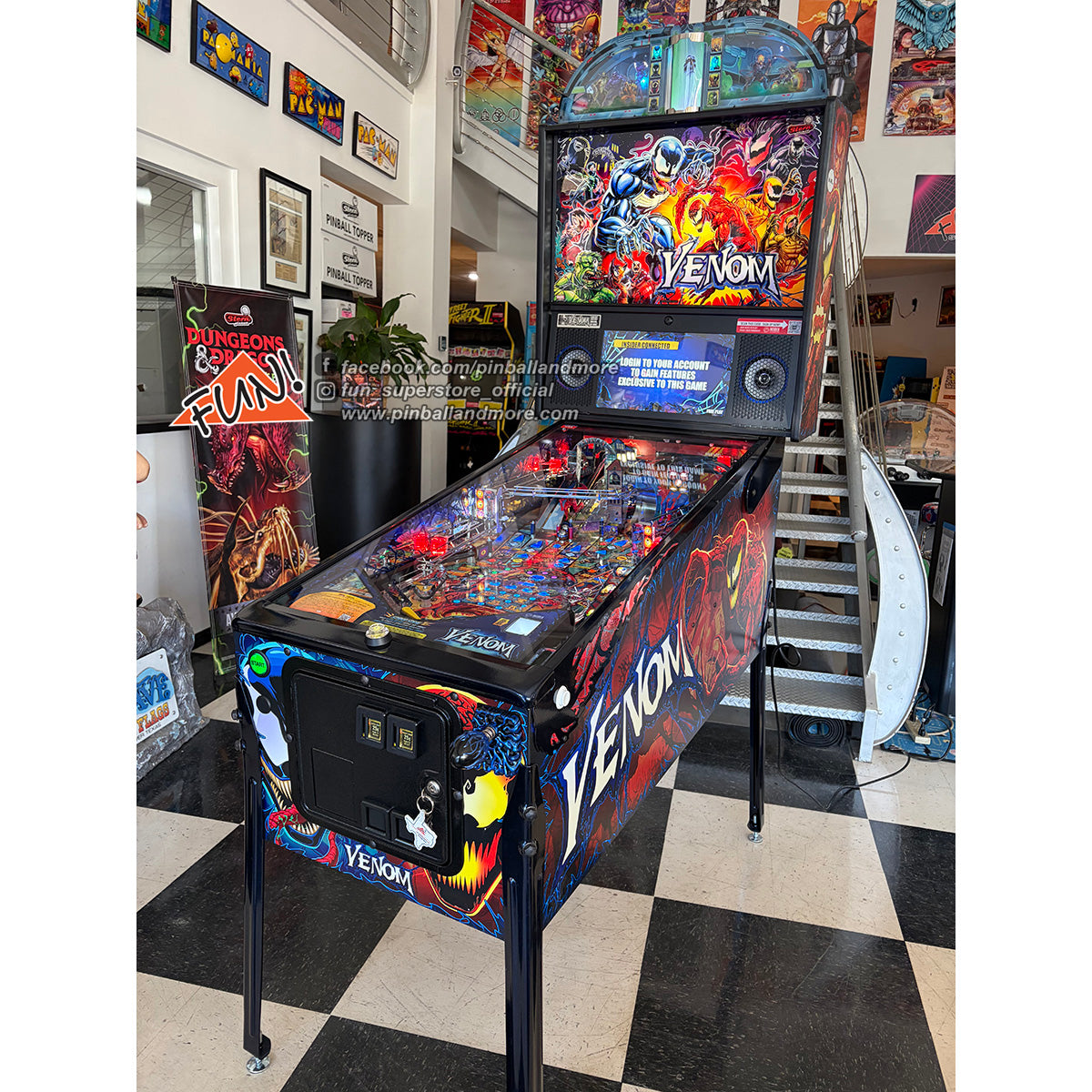 Venom (Limited Edition #376) Pinball Machine - HOME USE ONLY w/EXTRAS!