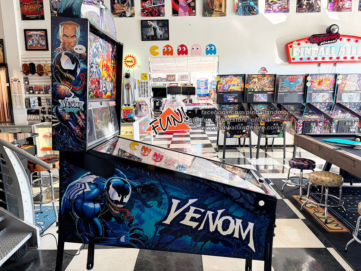 Venom (Limited Edition #376) Pinball Machine - HOME USE ONLY w/EXTRAS!