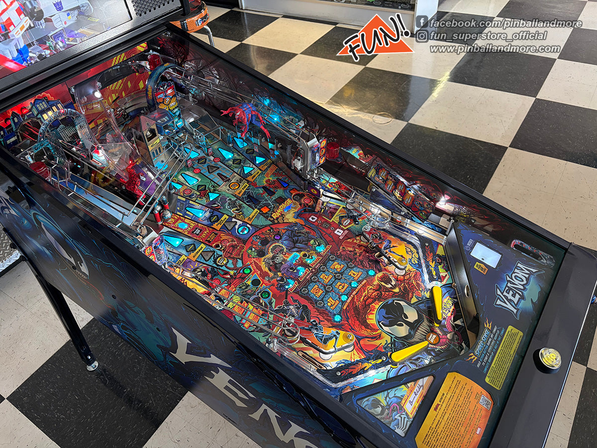 Venom (Limited Edition #376) Pinball Machine - HOME USE ONLY w/EXTRAS!