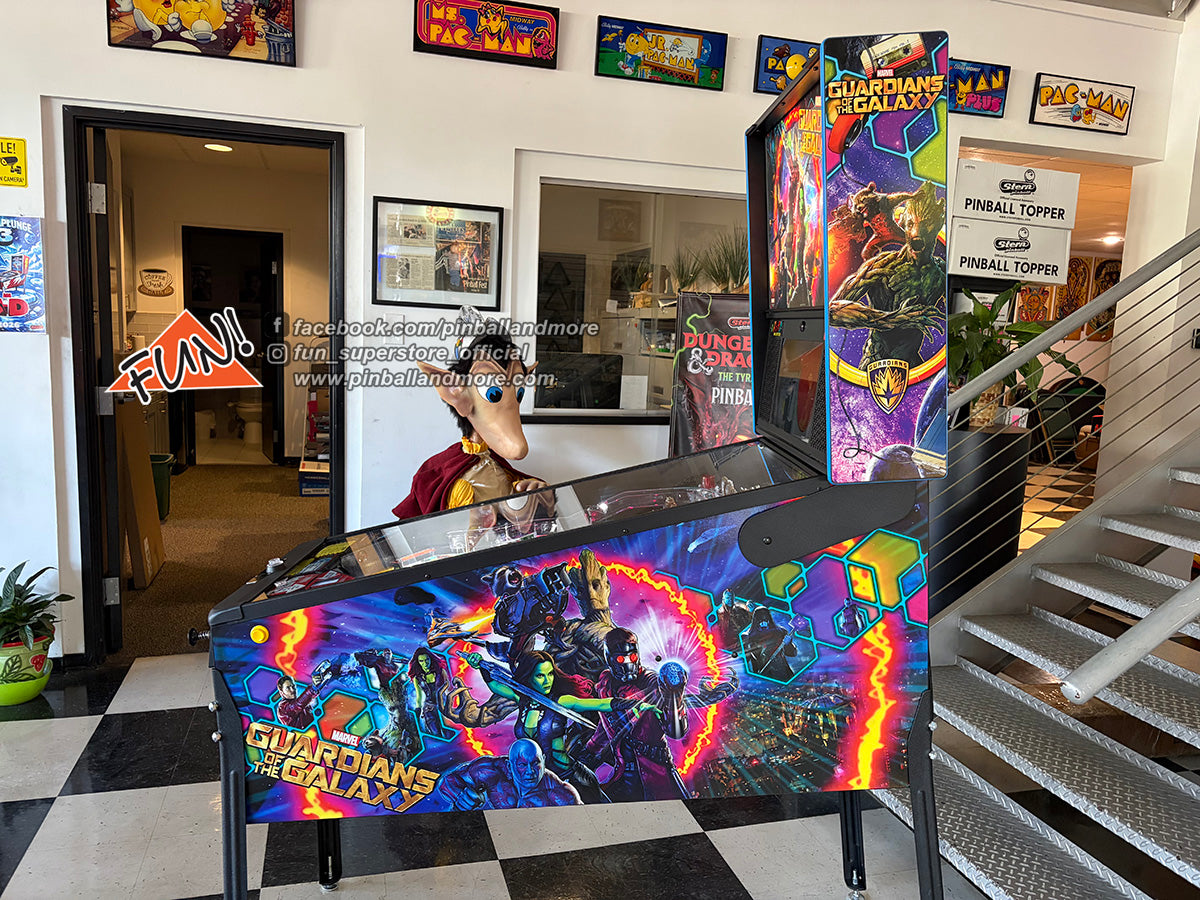 Guardians of the Galaxy (Pro) Pinball Machine - LIKE NEW!