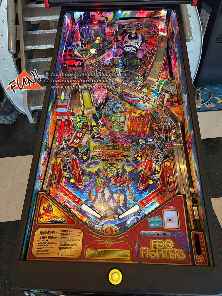 Foo Fighters (Premium) Pinball Machine + EXTRAS!