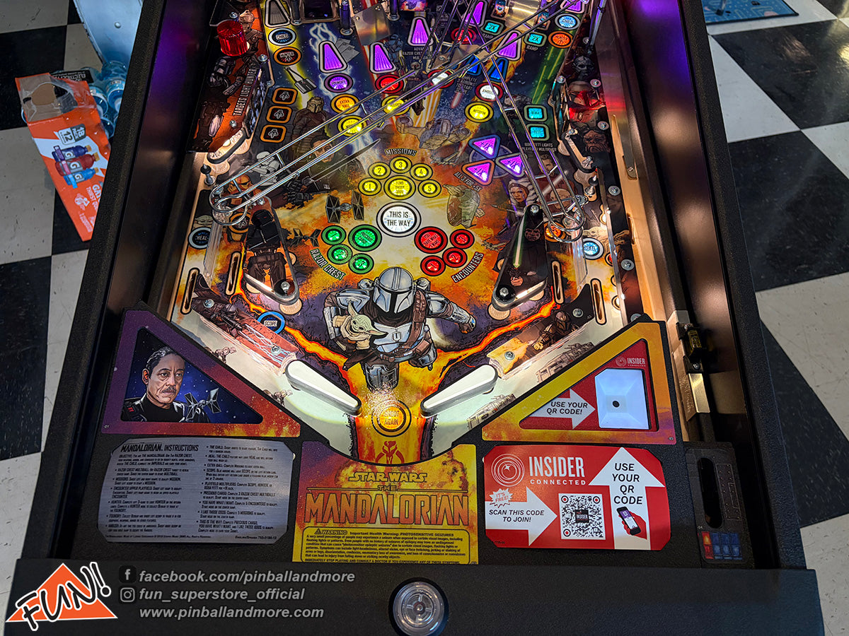The Mandalorian (Premium) Pinball Machine - LIKE NEW!