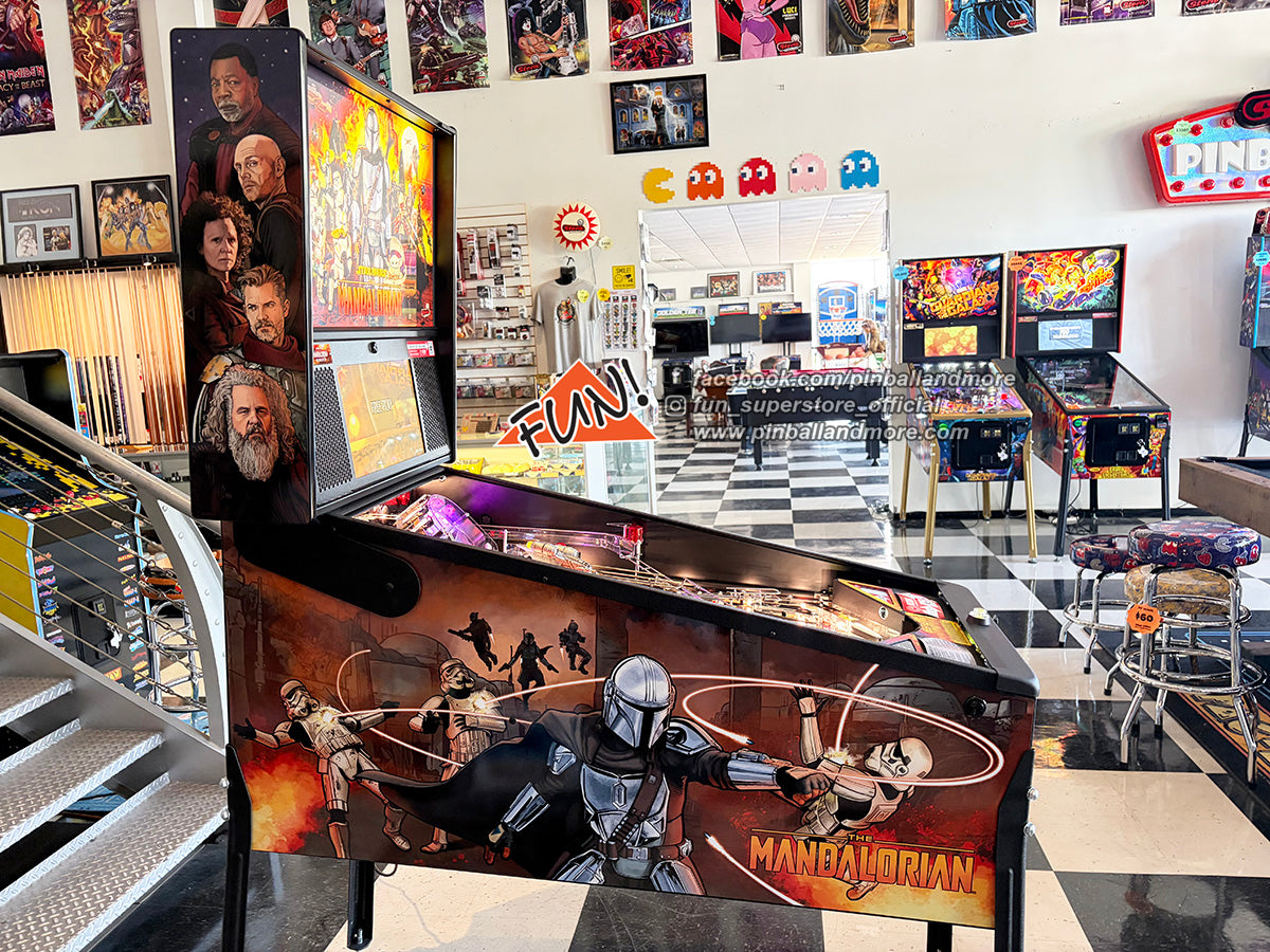 The Mandalorian (Premium) Pinball Machine - LIKE NEW!