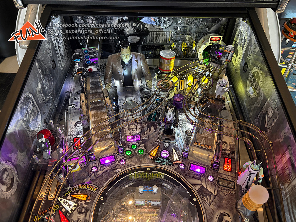 The Munsters B&W (Premium) Pinball Machine - AUTOGRAPHED!
