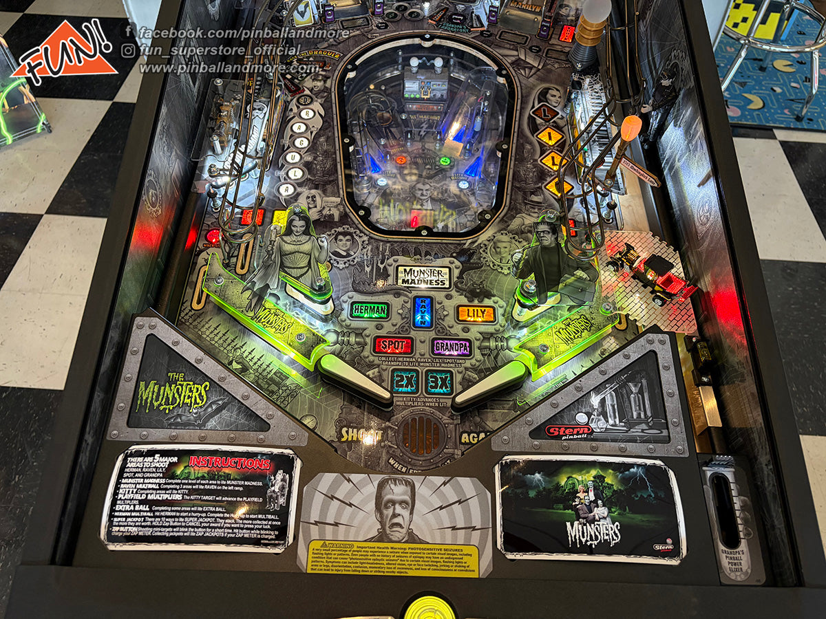 The Munsters B&W (Premium) Pinball Machine - AUTOGRAPHED!