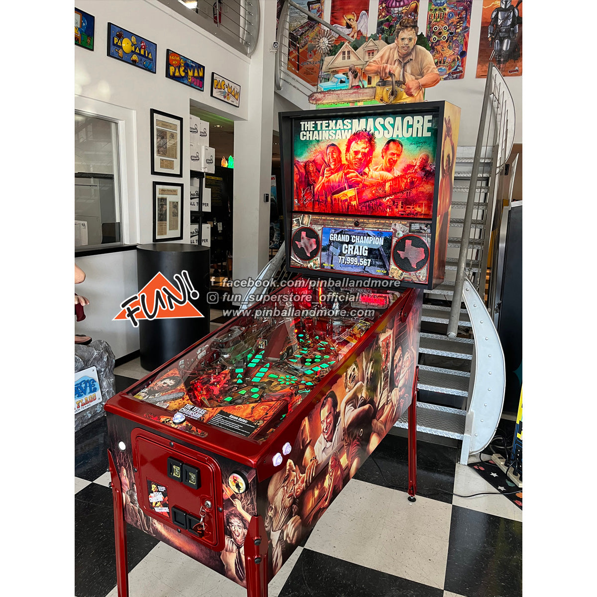 The Texas Chainsaw Massacre (Collectors Edition #44) Pinball Machine - AUTOGRAPHED!