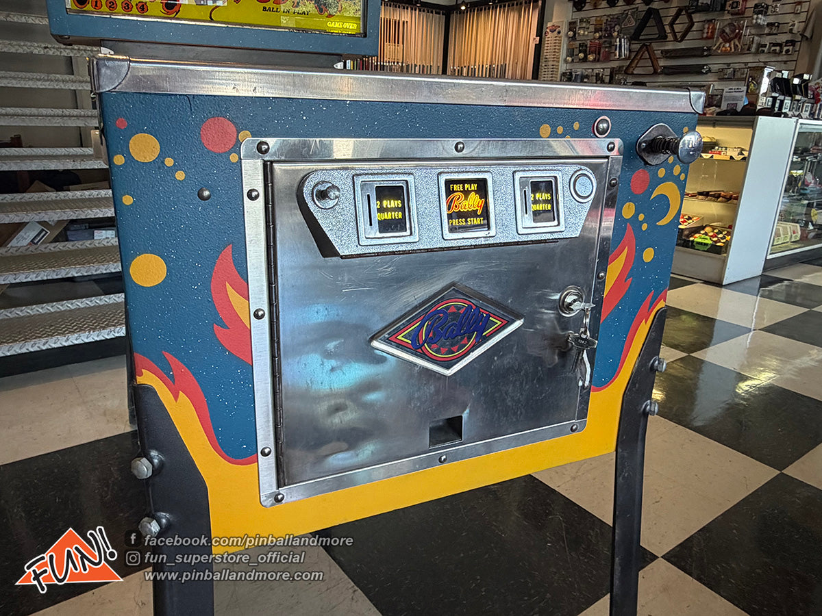 Fireball Pinball Machine - BEAUTIFUL EXAMPLE!