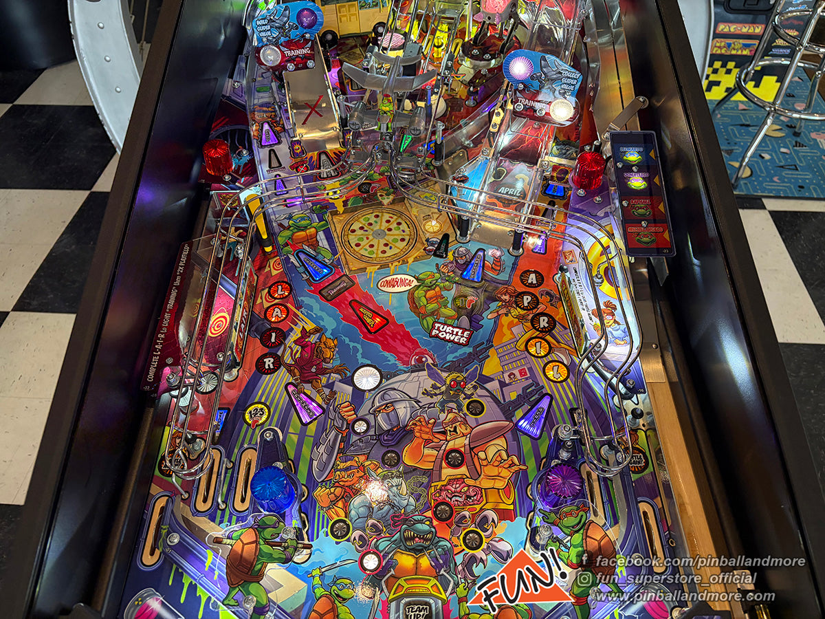 Teenage Mutant Ninja Turtles (Premium) Pinball Machine w/extras!