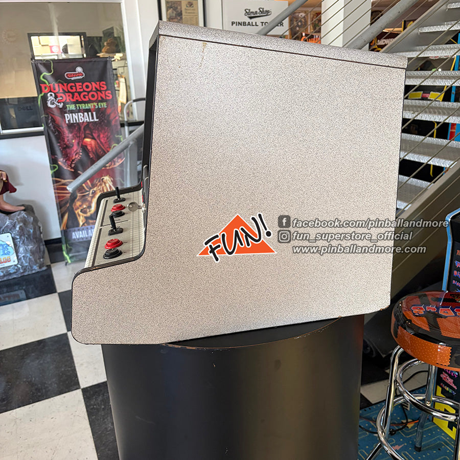Nintendo PLAYCHOICE 10 - Countertop Arcade Game - RARE!