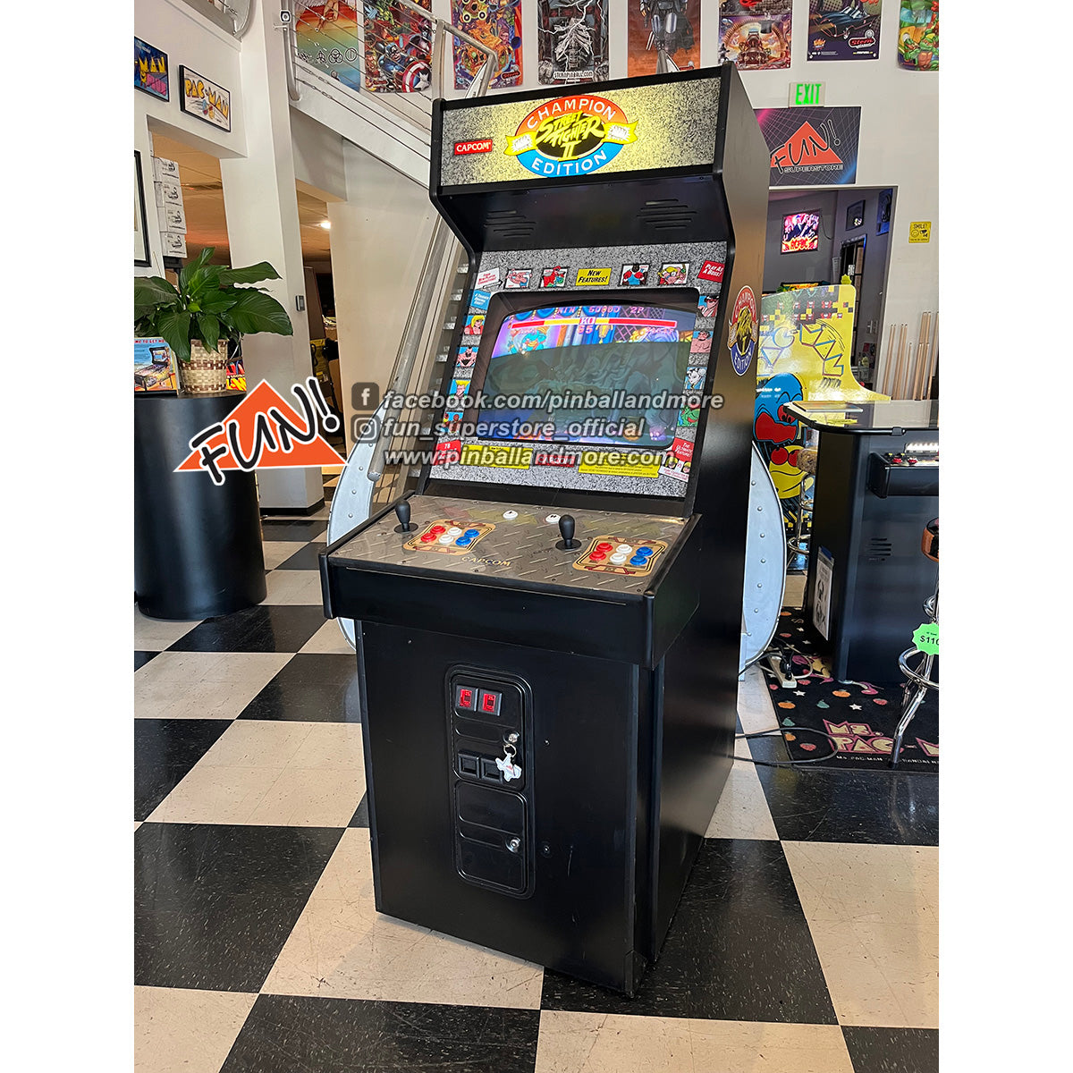 Street Fighter II - Hyper Fighting Arcade Game