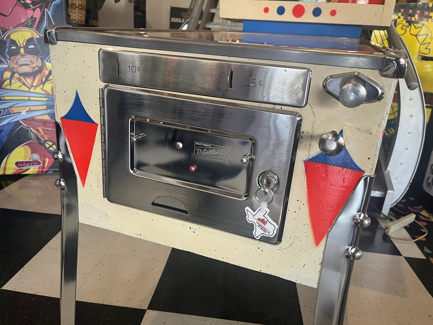 Paradise Pinball Machine