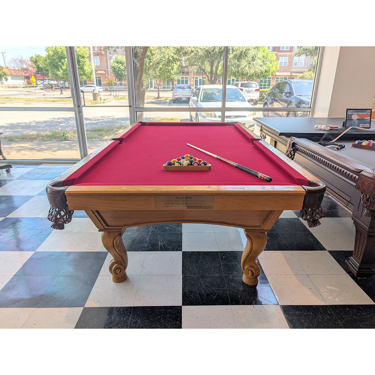 9' Classic Oak Table