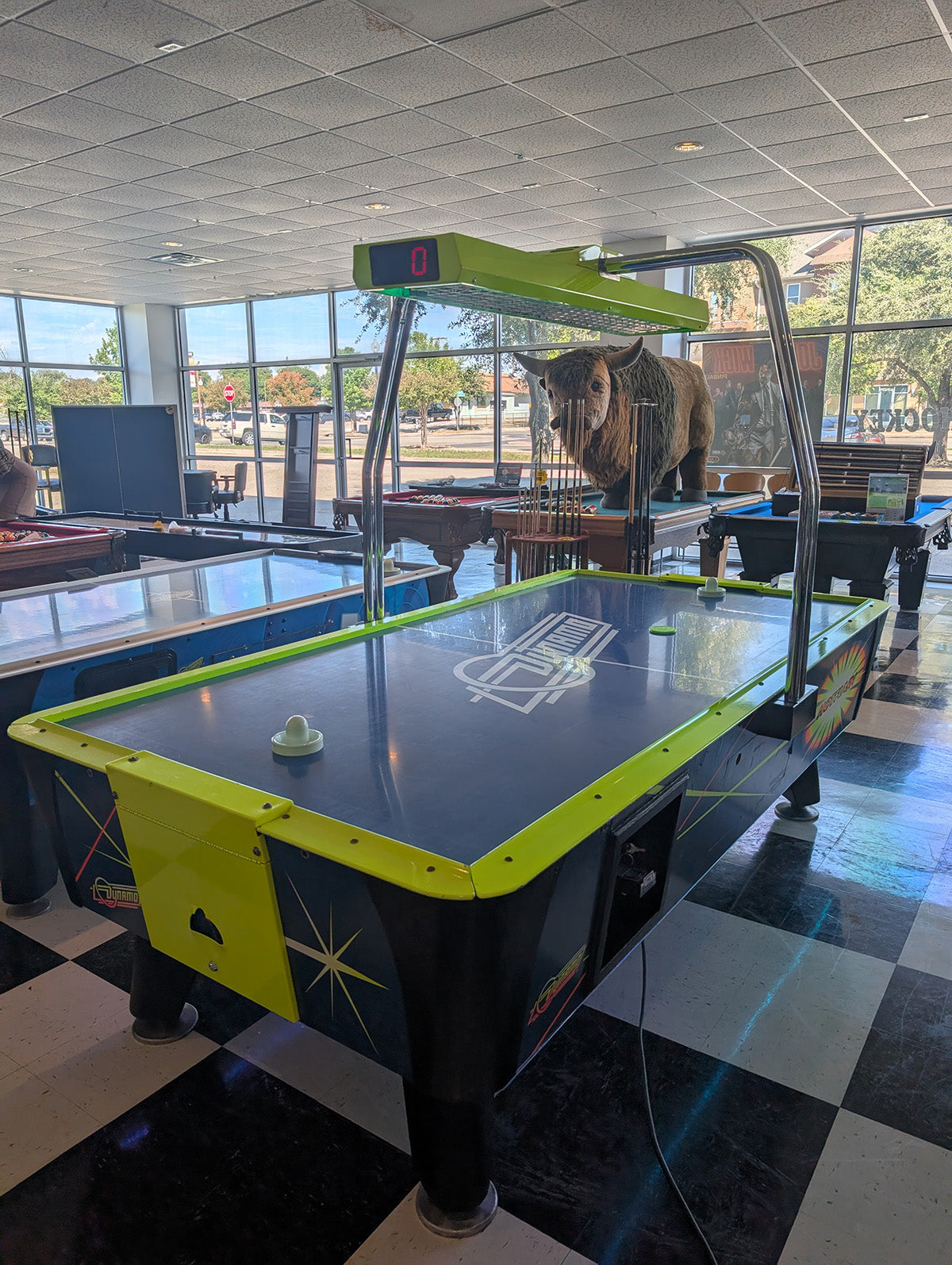 (Pre-Owned) 8ft Dynamo Hot Flash Air Hockey Table