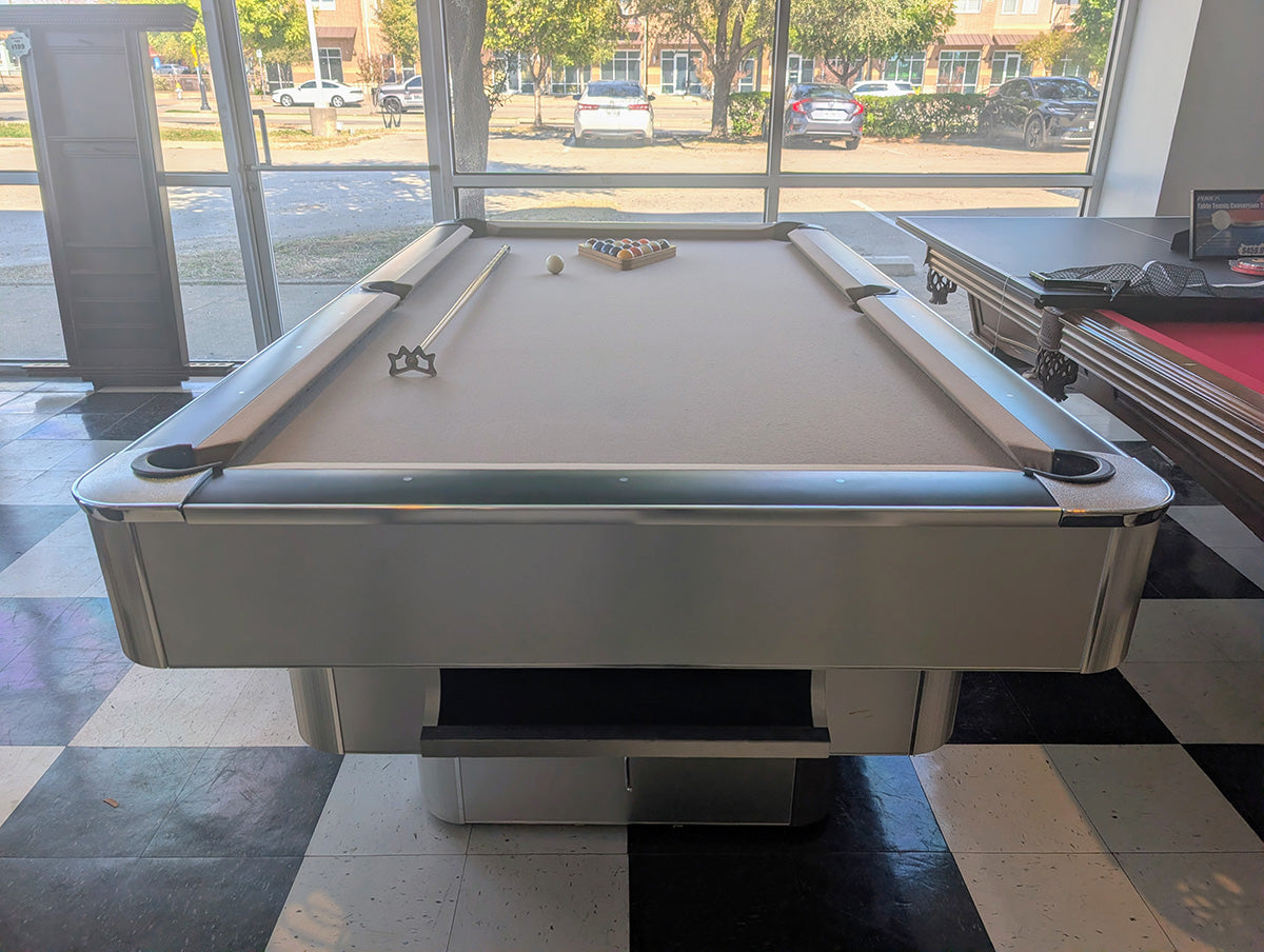 8' Murrey Pool Table