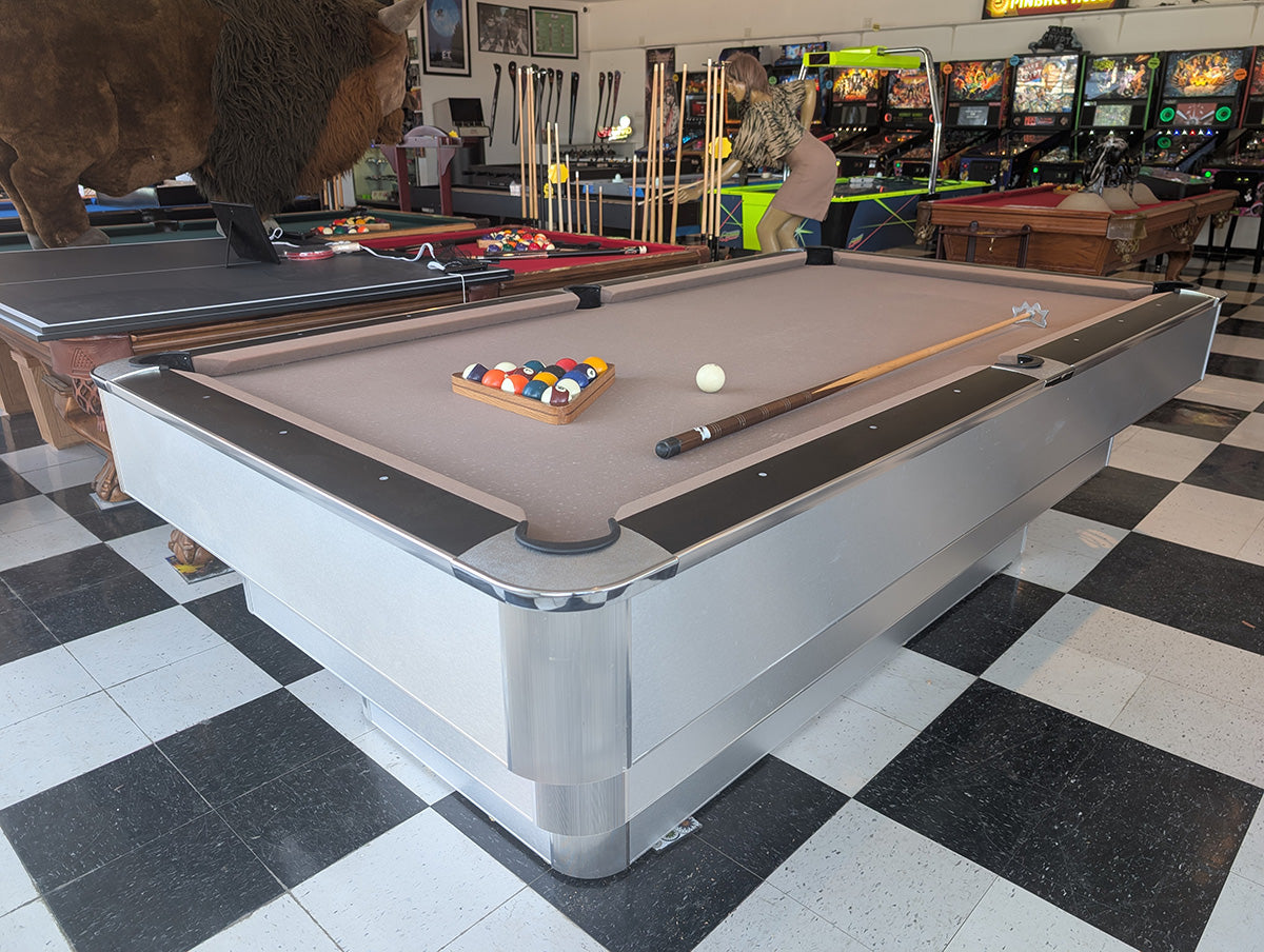 8' Murrey Pool Table