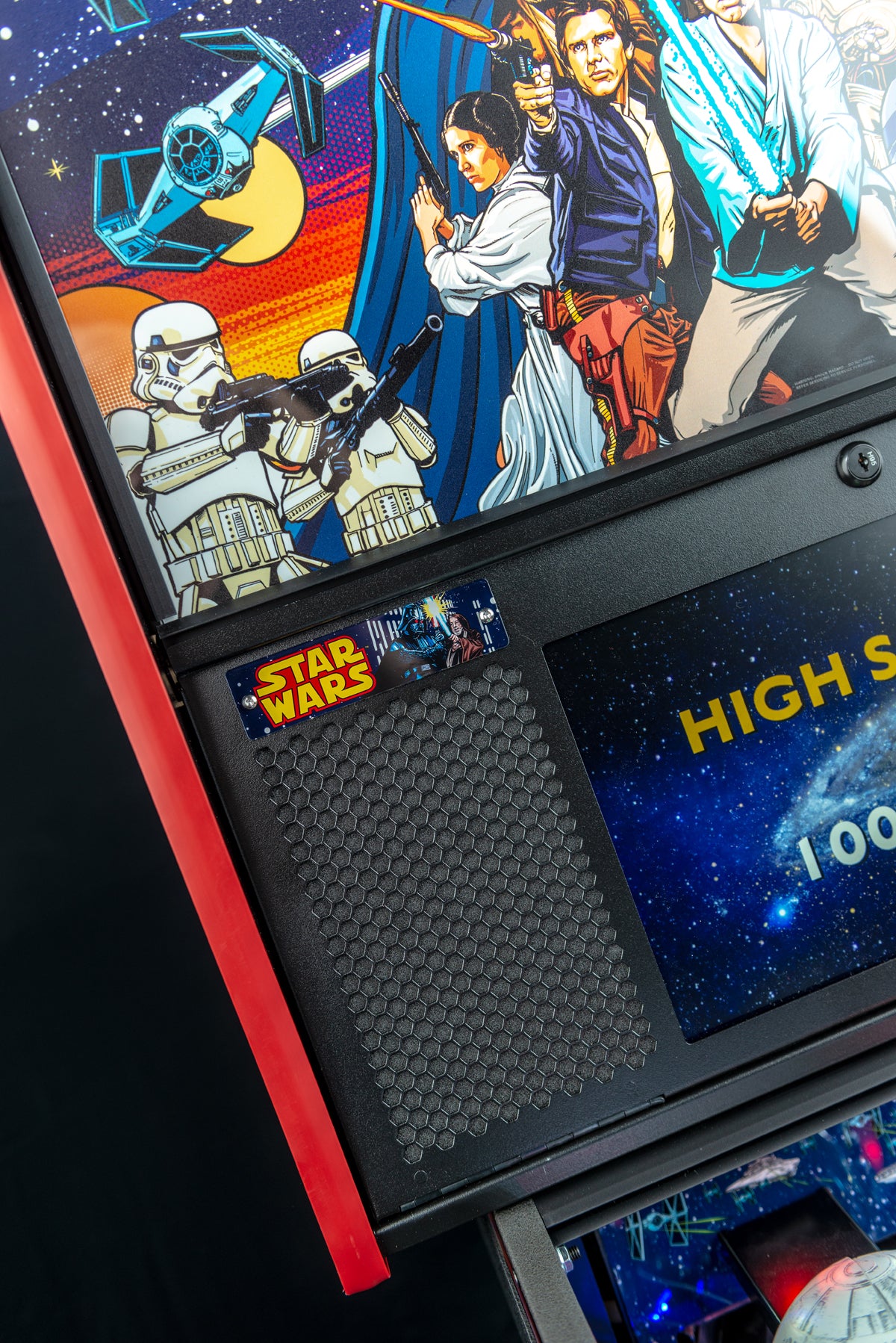 Star Wars (Pro) Comic Art Pinball Machine - FREE SHIPPING