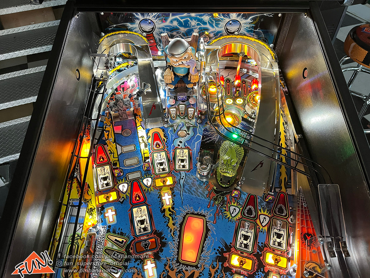 Metallica (Pro) Pinball Machine